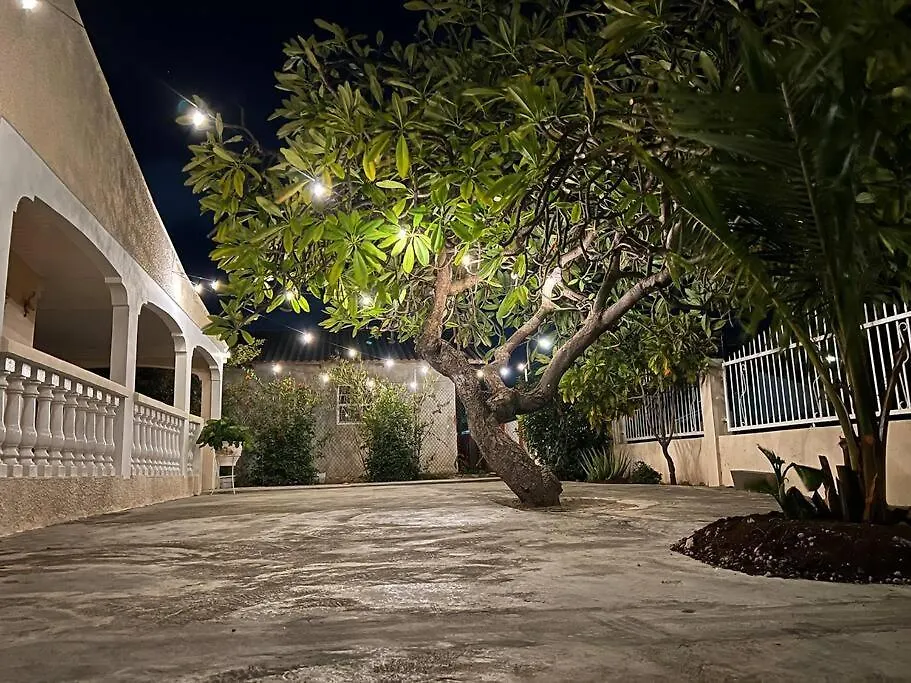 ウィレムスタッド Casa Augustoヴィラ 0*,